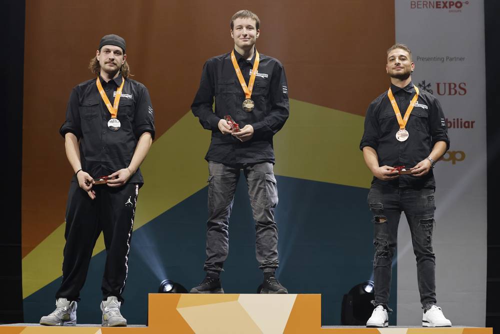 Medaillengewinner Lüftungsanlagenbauer